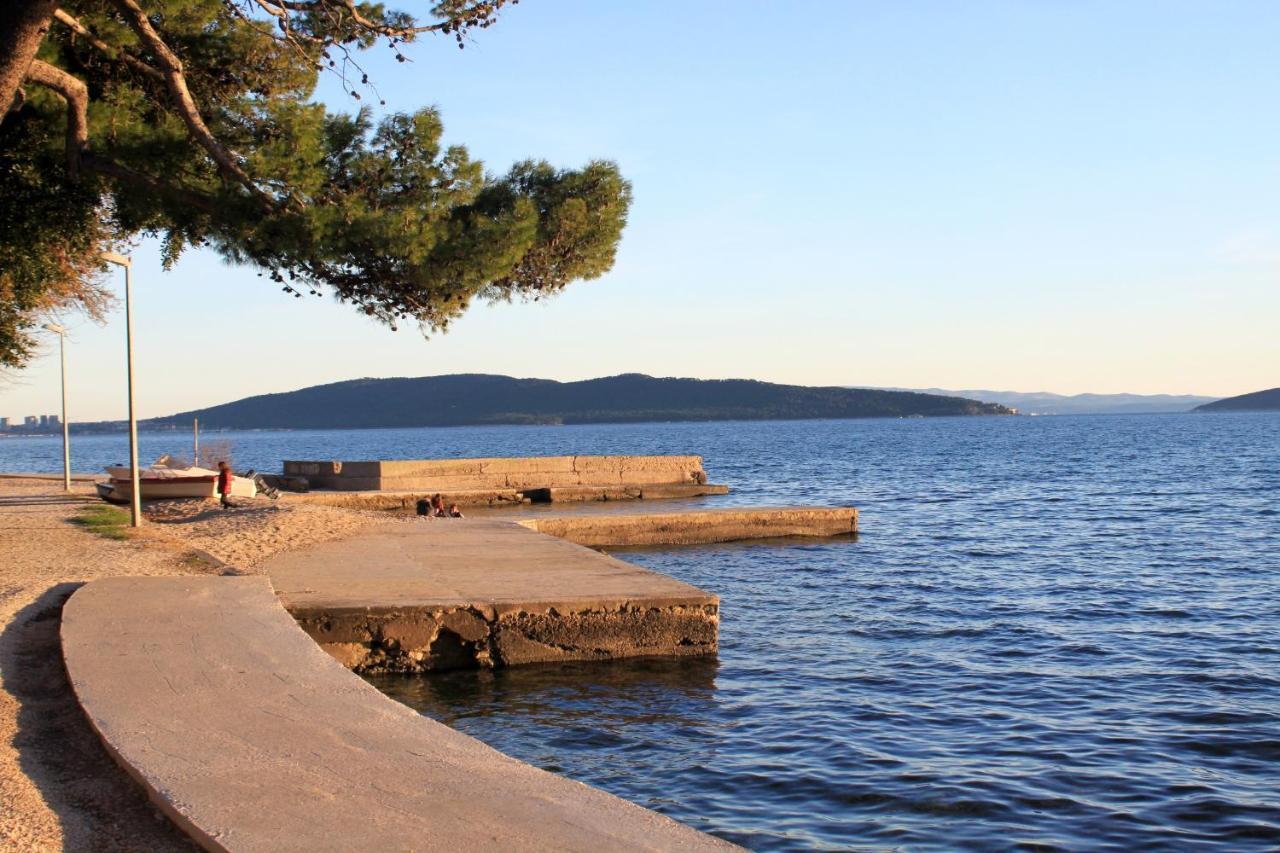 Apartments By The Sea Kastel Luksic, Kastela - 21921 Exterior photo